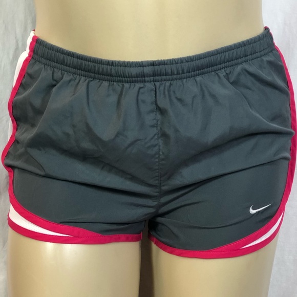 NIKE TEMPO RUNNING Shorts Grey/ Red size XS (0-2) - Picture 2 of 6